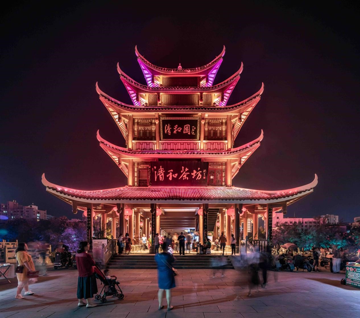 文旅景區(qū)夜游演藝項(xiàng)目成功的關(guān)鍵要點(diǎn)-2 文旅景區(qū)夜游演藝項(xiàng)目成功的關(guān)鍵要點(diǎn)-2