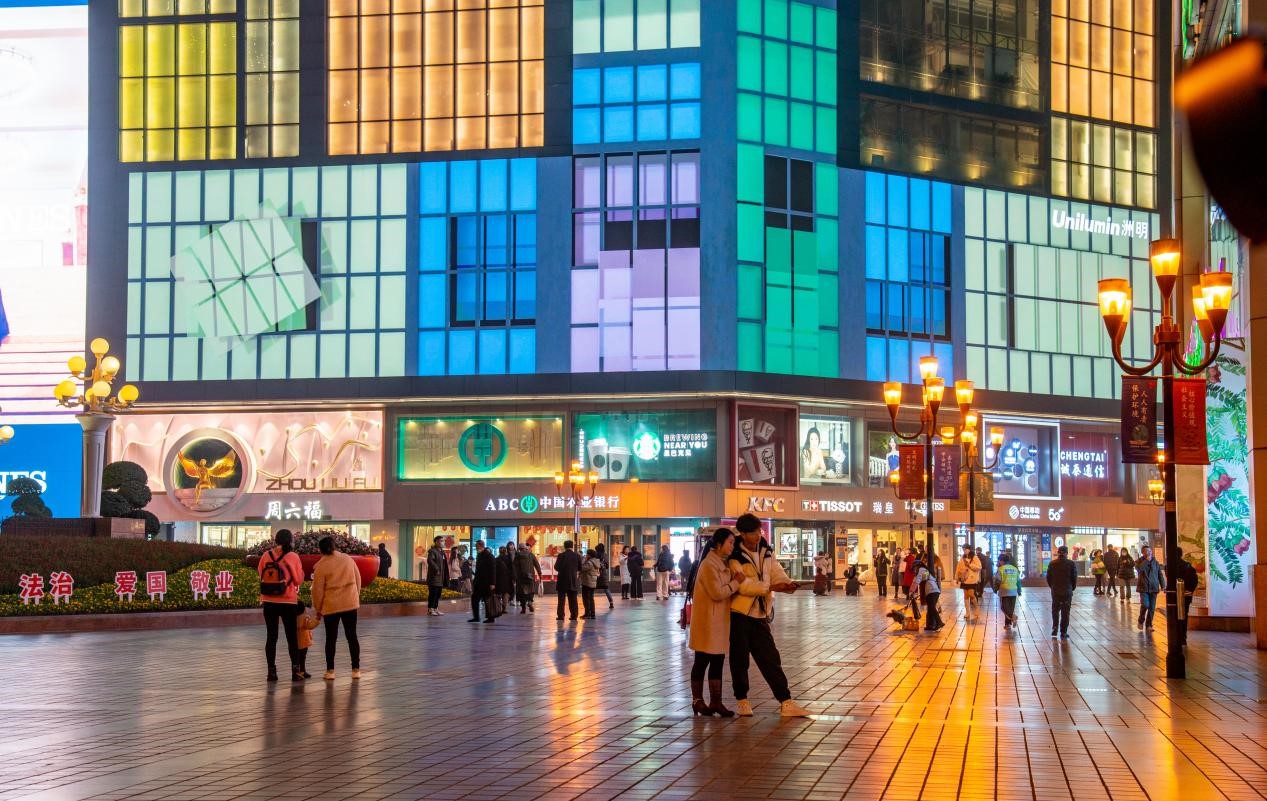 文旅夜游,帶動城市經(jīng)濟(jì)發(fā)展的一把好手! 文旅夜游,帶動城市經(jīng)濟(jì)發(fā)展的一把好手!